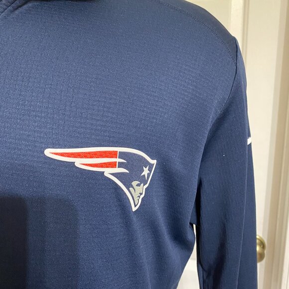 XL Nike New England Patriots Zip Front Shirt - Picture 4 of 10